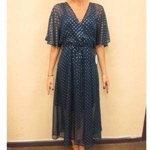 SHORT SLEEVE DOT PRINT MAXI DRESS